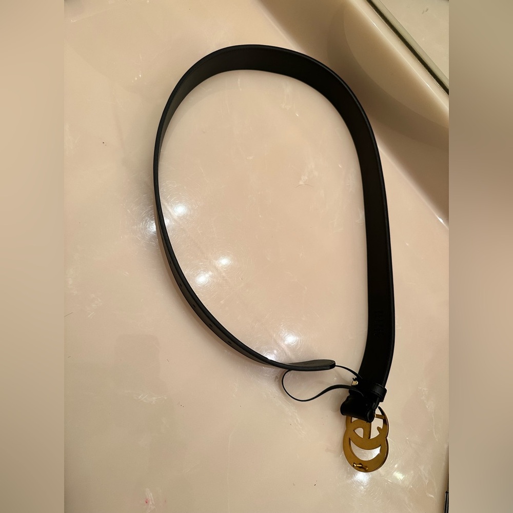 GG Marmont belt with gold hardware.  Size 30-33. - Picture 10 of 11